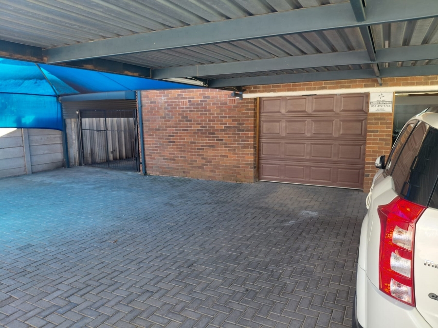 4 Bedroom Property for Sale in Fichardt Park Free State